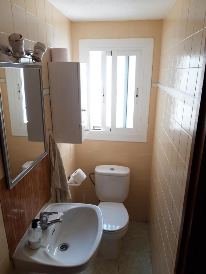 Central Accommodation Alicante Esterno foto