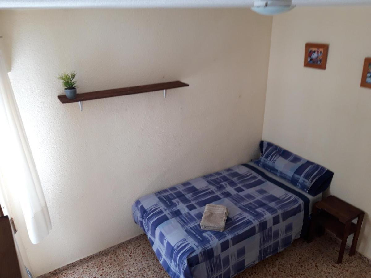 Central Accommodation Alicante Esterno foto